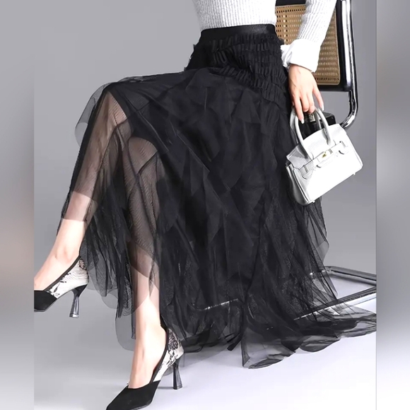 Bliss Boutique Dresses & Skirts - Asymmetrical Ruffle Hem Skirt